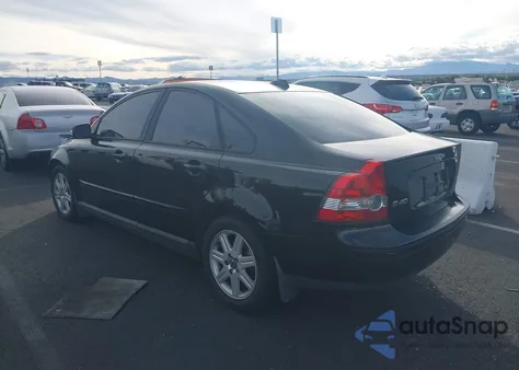 2007 Volvo S40 2.4I from USA, damaged, VIN YV1MS382972313625